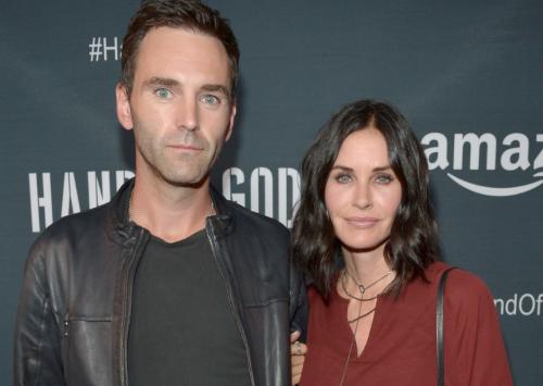 Звезды, родившие с помощью искусственного оплодотворения