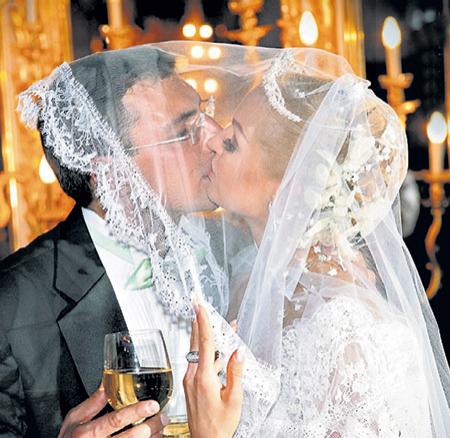 10 российских звезд, которые безнадежно испортили свою репутацию скандалами