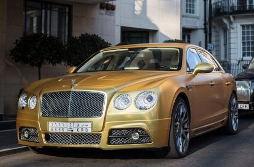 Миллиардер из саудовской Аравии прибыл в лондон со своим личным автопарком