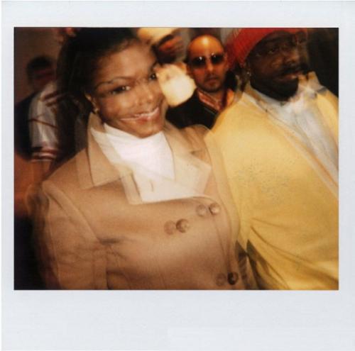 Знаменитости на полароидных снимках