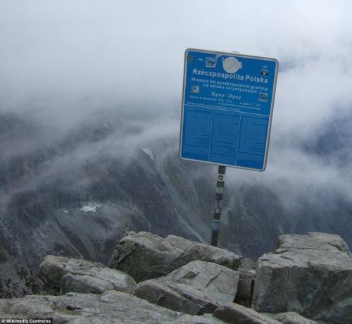 Самые невероятные границы между странами