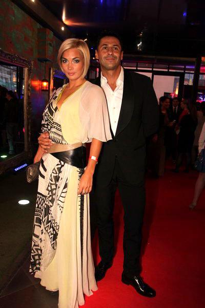 Ирина Шейк напугала Ксению Собчак безумным декольте