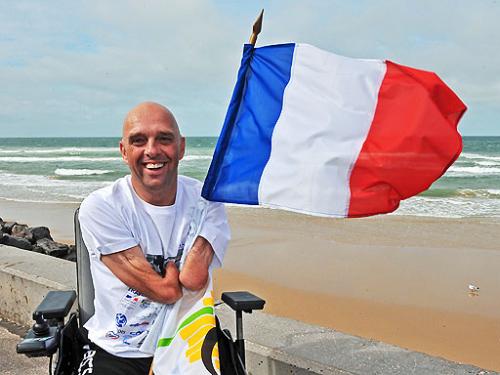 Француз без рук и ног переплыл Ла-Манш