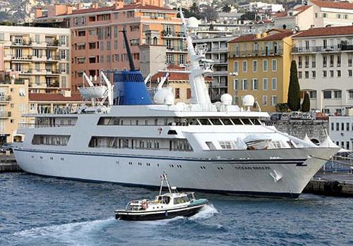 Яхту Саддама Хусейна продадут за 17 миллионов фунтов