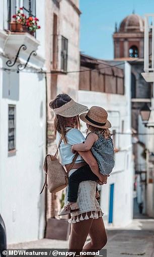 Вокруг света за время декрета: как мама и двое малышей путешествуют по миру