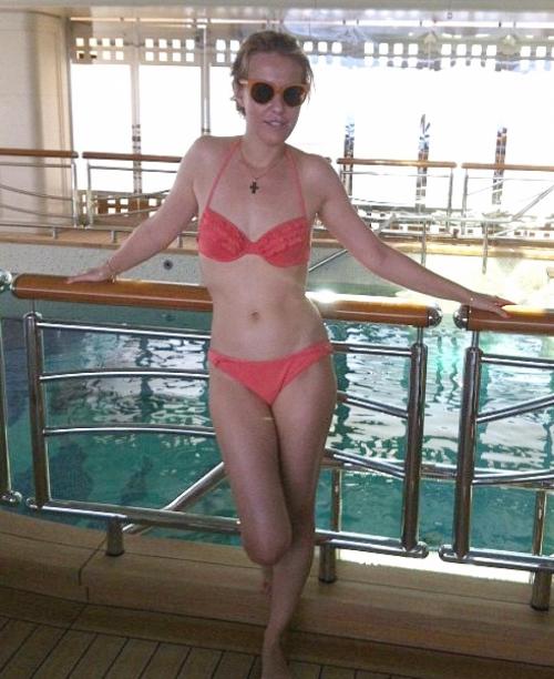 Российские звезды, которые любят раздеваться в Instagram