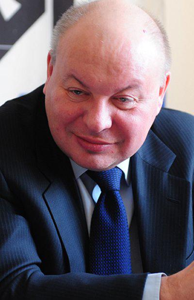 Сквозь годы: политики в детстве, юности и сейчас