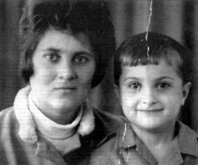 Сквозь годы: политики в детстве, юности и сейчас