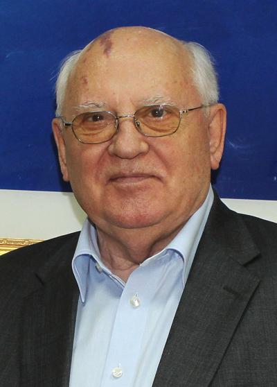 Сквозь годы: политики в детстве, юности и сейчас