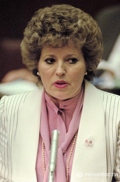 Сквозь годы: политики в детстве, юности и сейчас