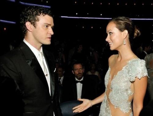 Фотобомбы со звездами: нелепые фото знаменитостей