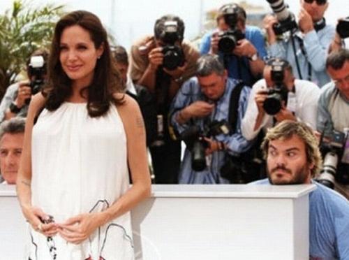 Фотобомбы со звездами: нелепые фото знаменитостей