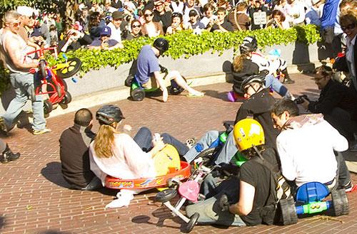 Дураки облюбовали самую короткую улицу