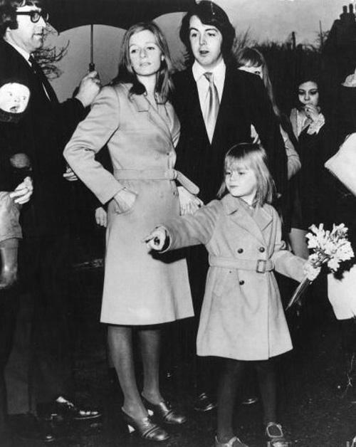 Самые невероятные невесты на звездных свадьбах