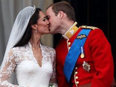 Самые страстные и необычные звездные поцелуи. Часть 2