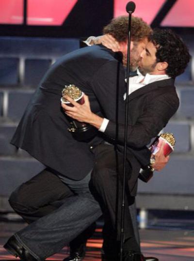 Самые страстные и необычные звездные поцелуи. Часть 2