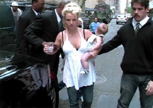 Дневник Бритни: или по следам поп-принцессы в 2007 году