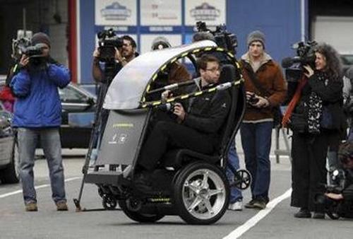 В США строят двухколёсный автомобиль