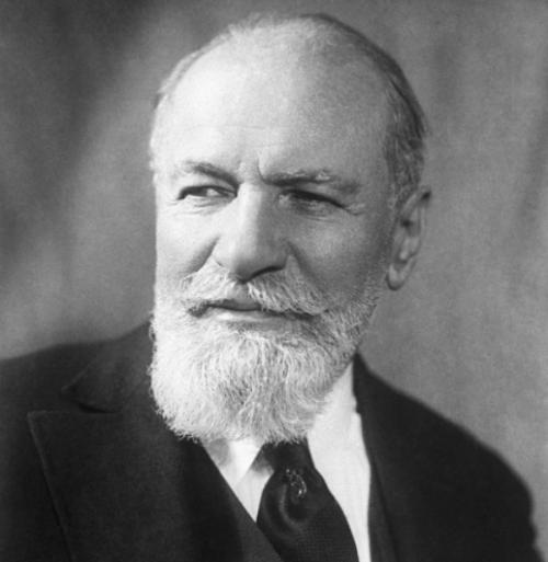 Маркиз де Сад, Дракула, Дантес и другие: как выглядят те, о ком все слышали, но мало кто видел