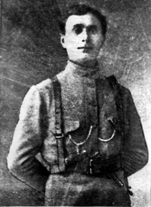 Маркиз де Сад, Дракула, Дантес и другие: как выглядят те, о ком все слышали, но мало кто видел