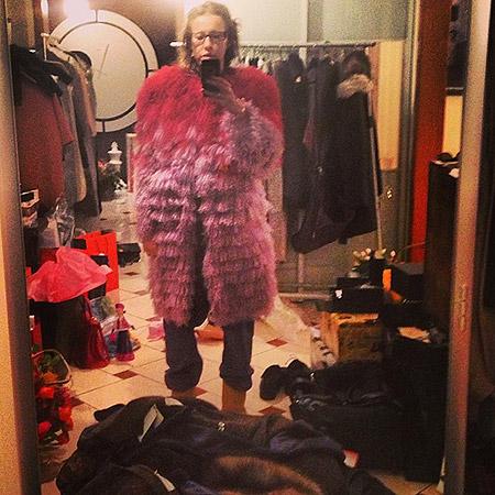 Шубоголики: меховые наряды звезд, от которых хочется плакать