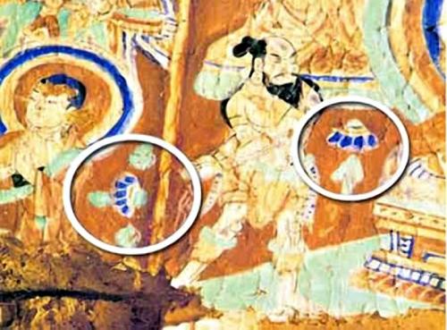 Необъяснимые изображения НЛО на древних рисунках, фресках и картинах