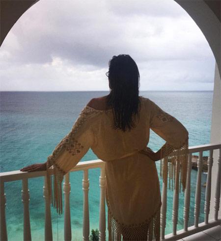 Новый год-2017: как звезды проводят новогодние каникулы