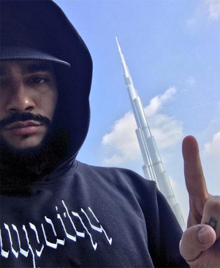 Новый год-2017: как звезды проводят новогодние каникулы