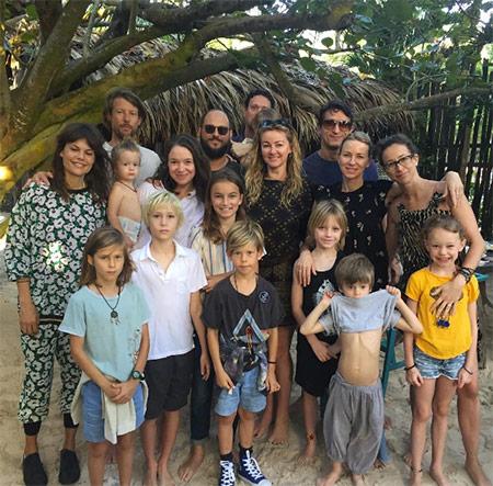 Новый год-2017: как звезды проводят новогодние каникулы