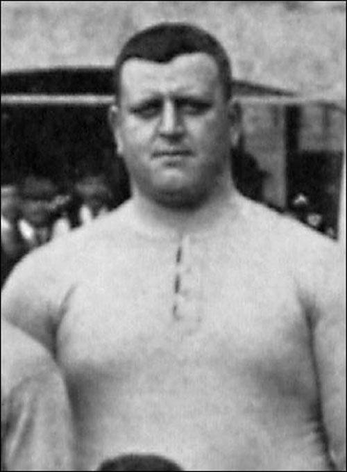 Самые толстые футболисты мира