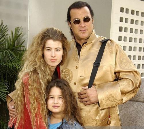 Изменить с няней — как выглядят разлучницы звездных пар