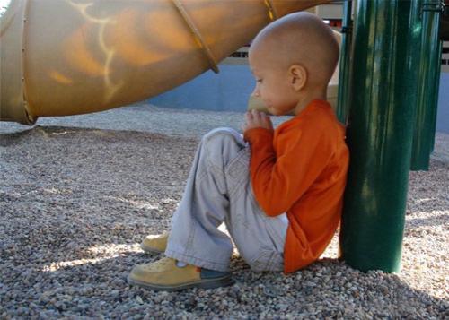 Детская онкология: жить нельзя умереть