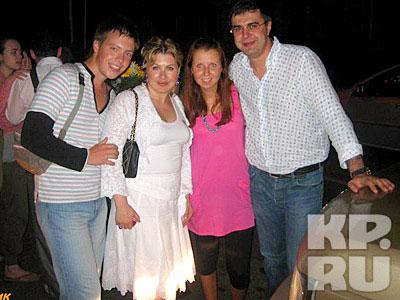 Звёзды в халатах и тапочках