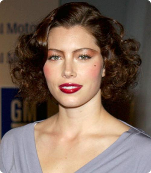 Самые странные и скандальные прически знаменитостей