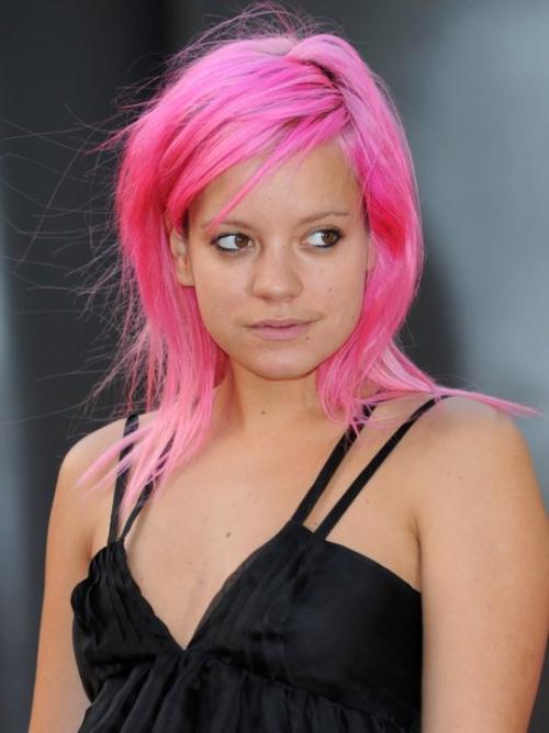 Самые странные и скандальные прически знаменитостей