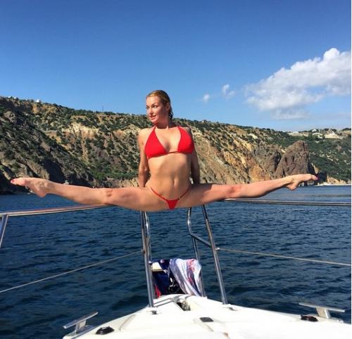 Самые неповторимые и внезапные шпагаты Волочковой