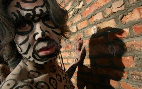 Танец разъяренного тигра изгоняет нечистую силу