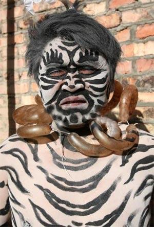 Танец разъяренного тигра изгоняет нечистую силу