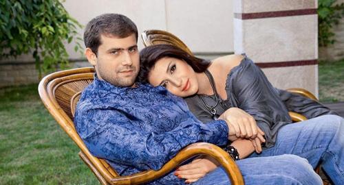 Певицы и певцы, которым сцена не помешала стать многодетными мамами и папами