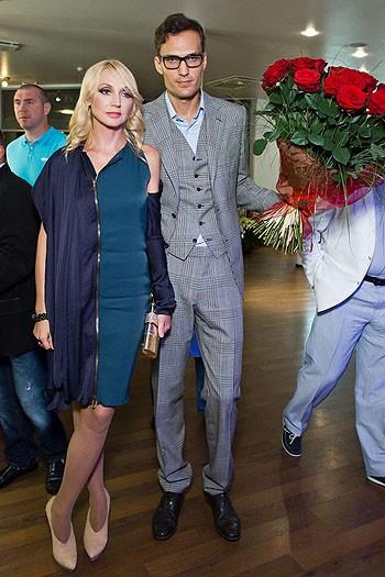 Певицы и певцы, которым сцена не помешала стать многодетными мамами и папами