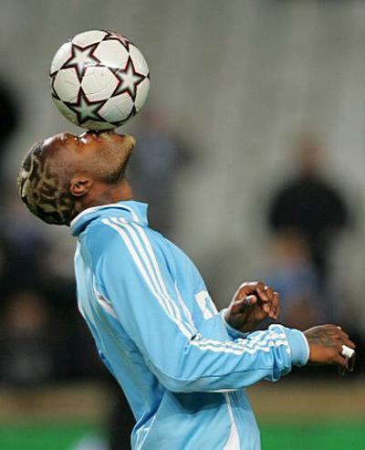 Топ-7 самых нелепых причесок среди футболистов