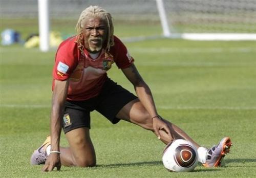 Топ-7 самых нелепых причесок среди футболистов