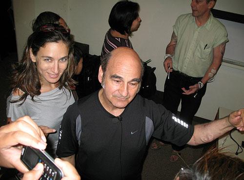 Человек, который вживил ухо в собственную руку