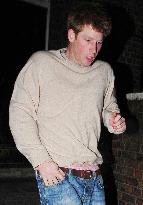 Самые известные скандальные выходки принца Гарри