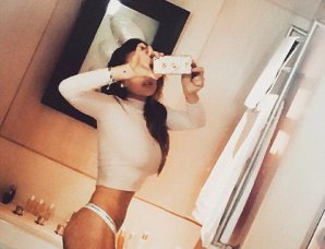 Звезды, которые перебарщивают с фотошопом в соцсетях