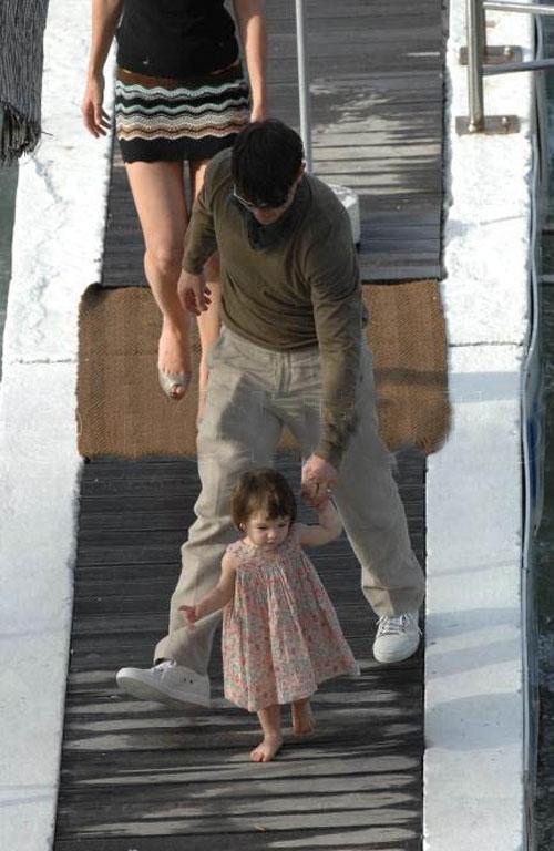 Куда исчез живот Кэти Холмс?