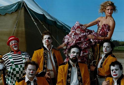 Знаменитости в объективе Анни Лейбовиц: такими звезд вы еще не видели!