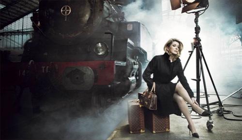 Знаменитости в объективе Анни Лейбовиц: такими звезд вы еще не видели!