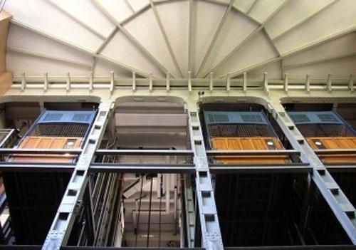 Cамый необычный туннель проходит под Эльбой