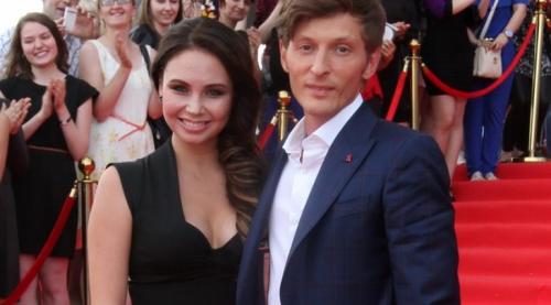 Звездные браки: российские спортсмены, женившиеся на знаменитостях